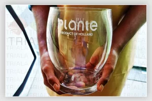 engraving glass,glass engraving near me,shot glass,water bottle,glass frame