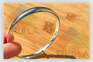 engraving on jewellery